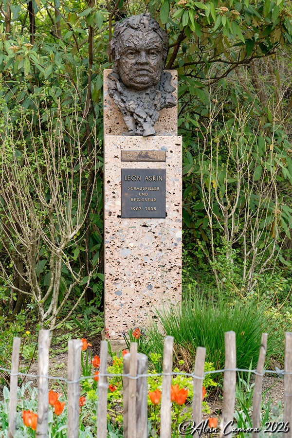Leon Askin Denkmal