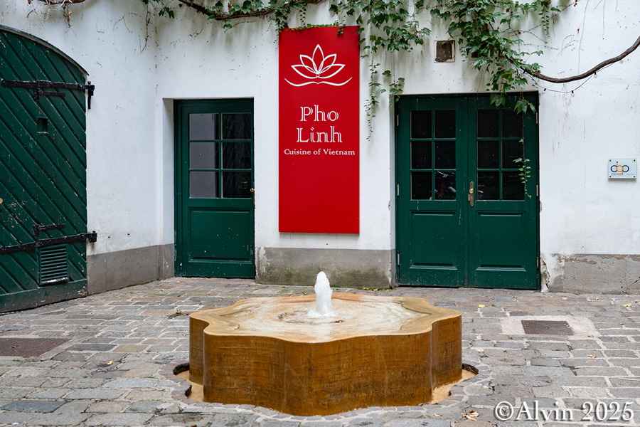 Pho Linh