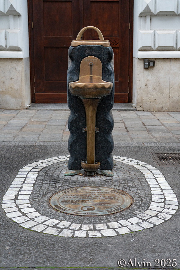 Imadec Brunnen