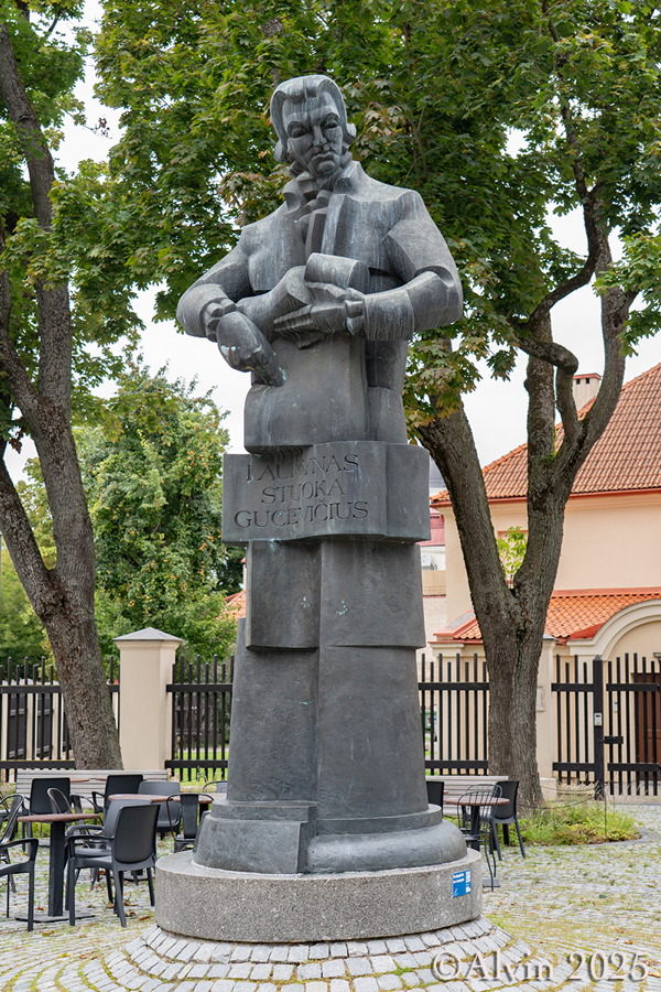 Statue Gucevicius