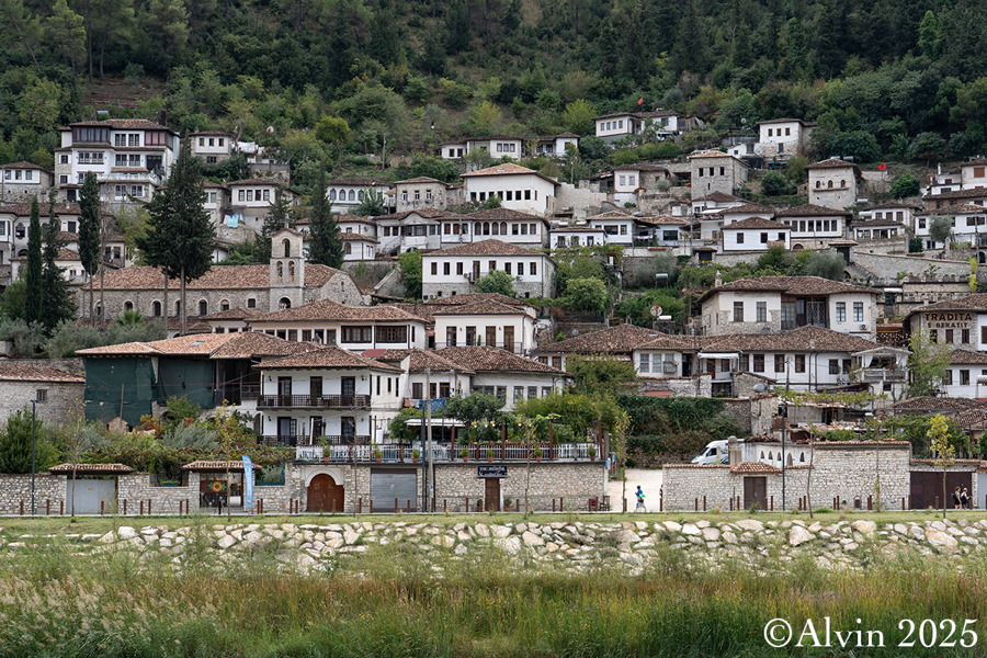Stadt der 1000 Fenster