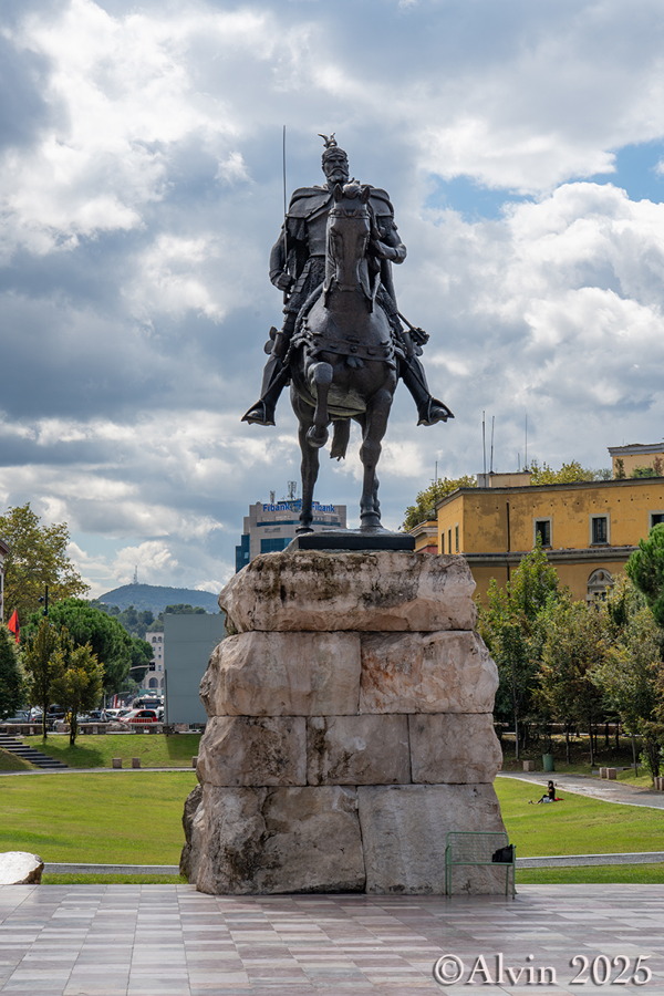 Skanderbeg Denkmal